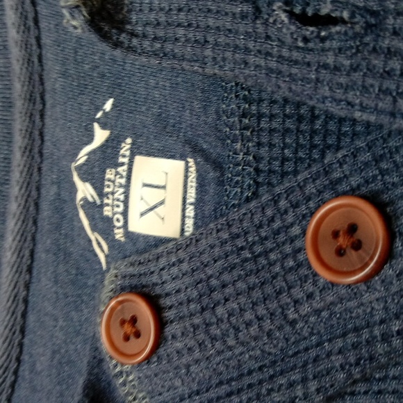 Blue Mountain thermal weave pullover - Picture 2 of 6